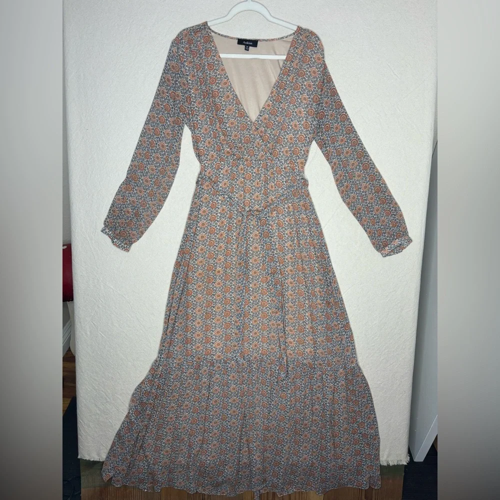 Aakaa women’s medium dress - Picture 1 of 6